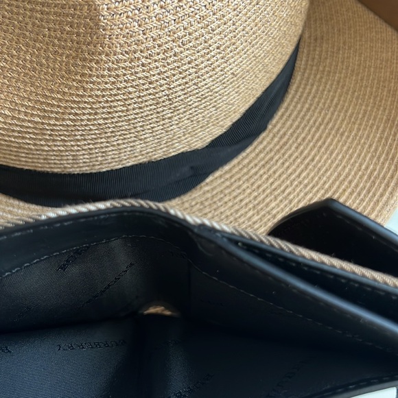 Burberry Leather Wallet - Picture 14 of 16